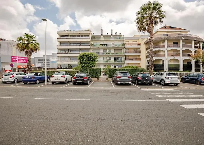 Ensoleille Port Bassin D'arcachon